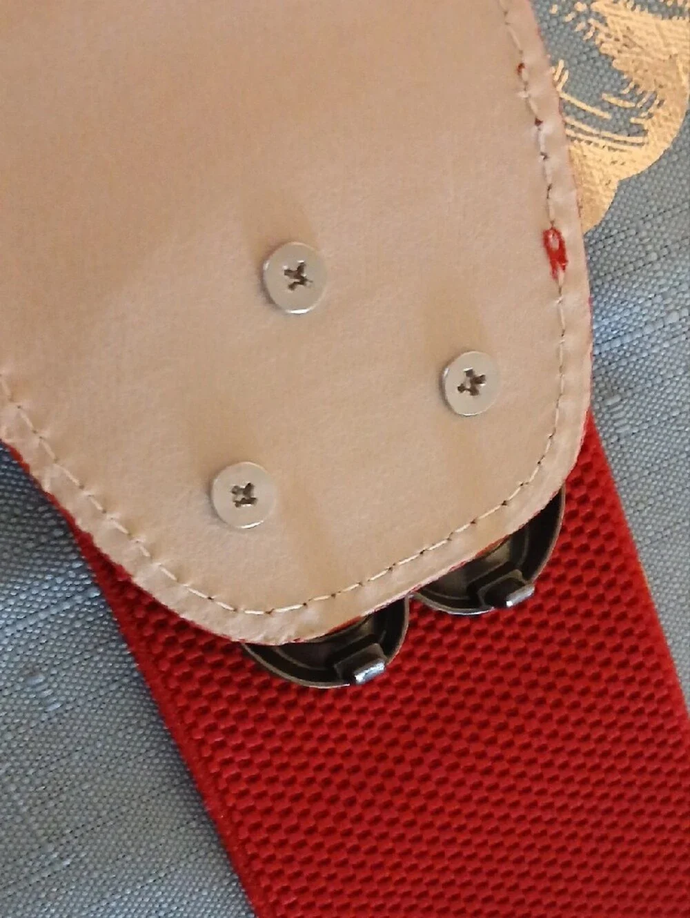 Red Women's Elastic Belt with Decorative Silver Knot Buckle. Never Worn.